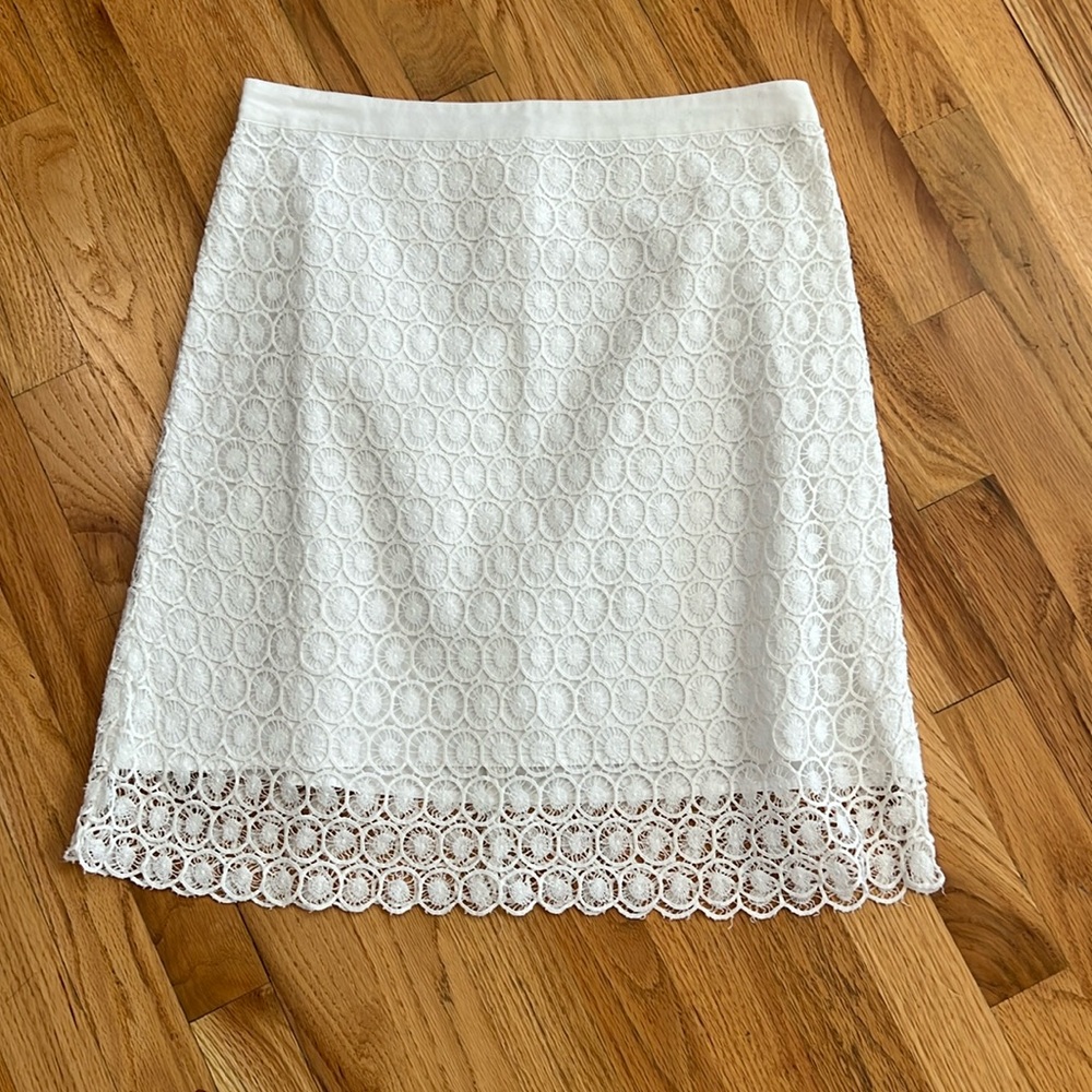Ann Taylor Loft White Lace Pencil Skirt, Size 10